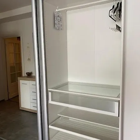 Viihtyisae Ja Rauhallinen Keskustan Tilava Kaksio