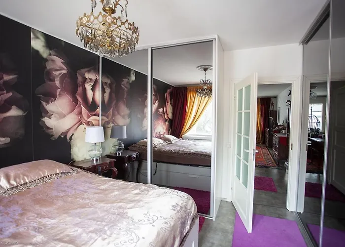 Lägenhet Viihtyisae Ja Rauhallinen Keskustan Tilava Kaksio