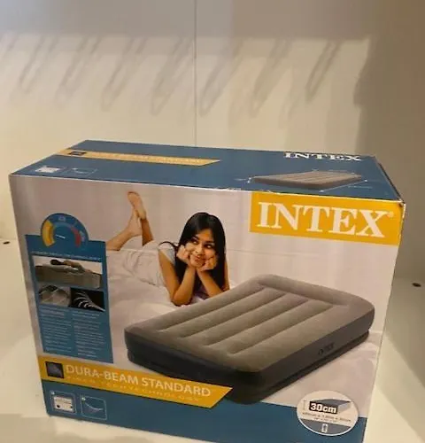 Viihtyisae Ja Rauhallinen Keskustan Tilava Kaksio Åbo